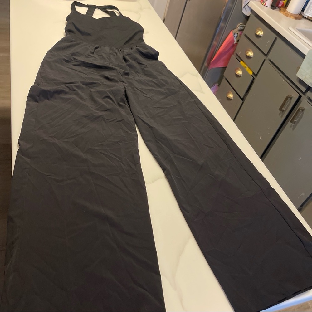 HALARA Classic Black Jumpsuit